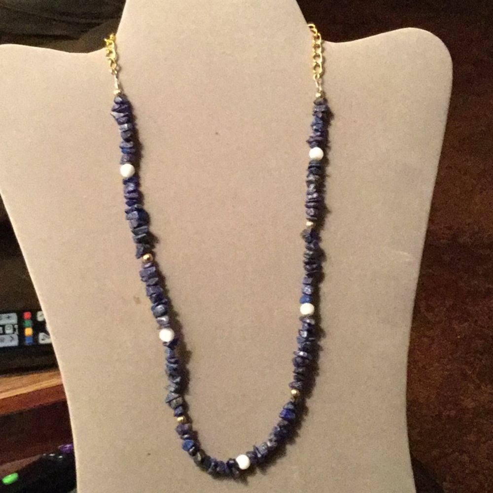 **SOLD**Handcrft  gemstone chips w mother of pearl
